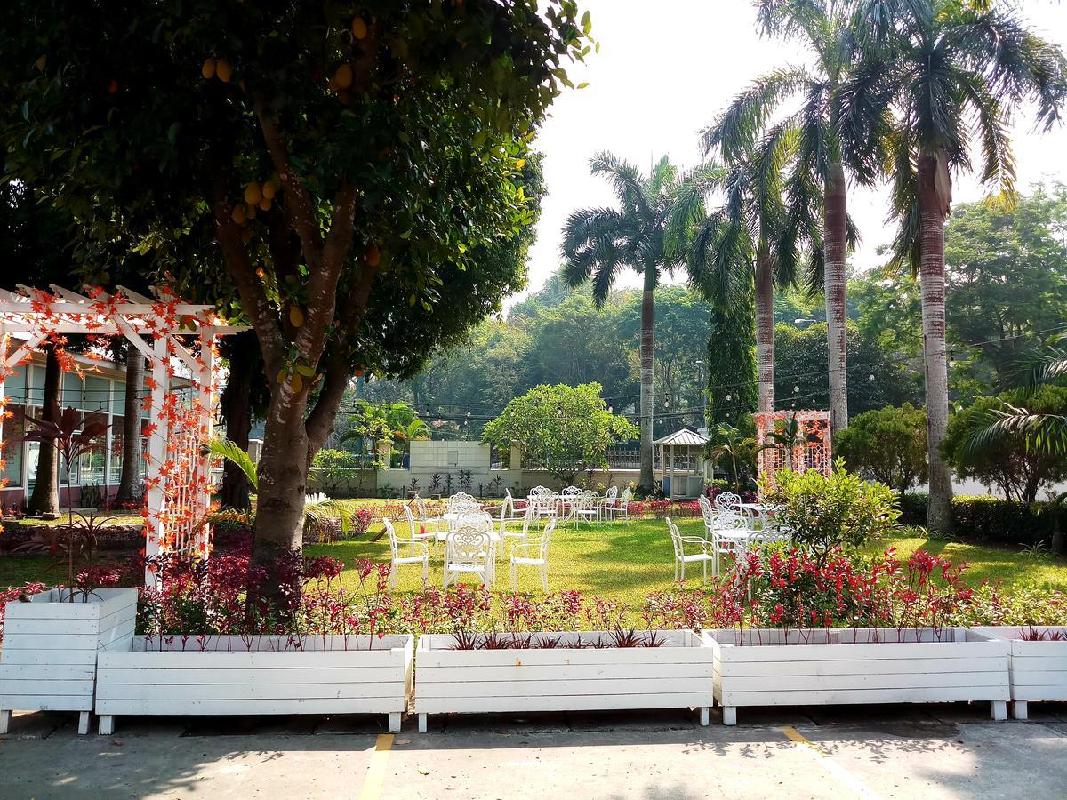 Ruby Garden Hotel Yangon Dış mekan fotoğraf