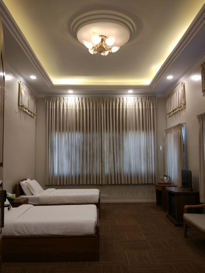 Ruby Garden Hotel Yangon Dış mekan fotoğraf