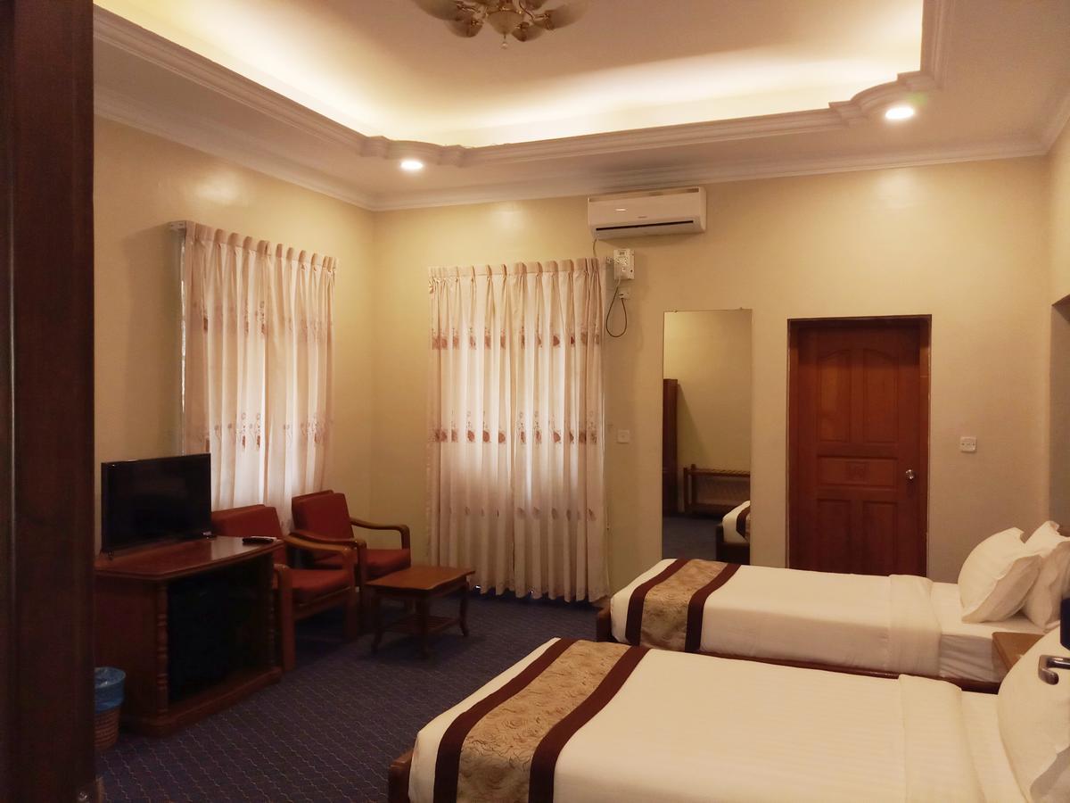 Ruby Garden Hotel Yangon Dış mekan fotoğraf