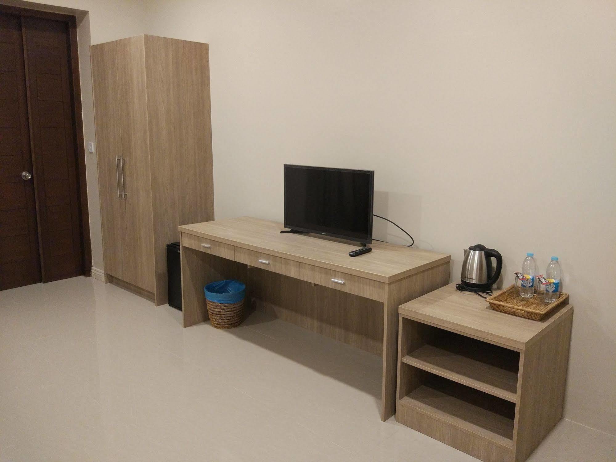 Ruby Garden Hotel Yangon Dış mekan fotoğraf
